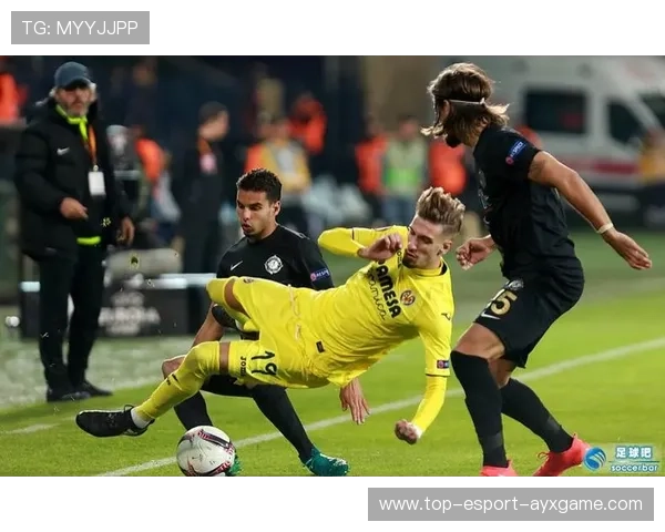 奥斯曼断球反击轻松得分